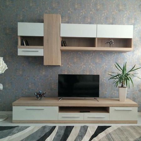 Зарванская Стрит 9 Appartement Kamjanets-Podilsky Buitenkant foto